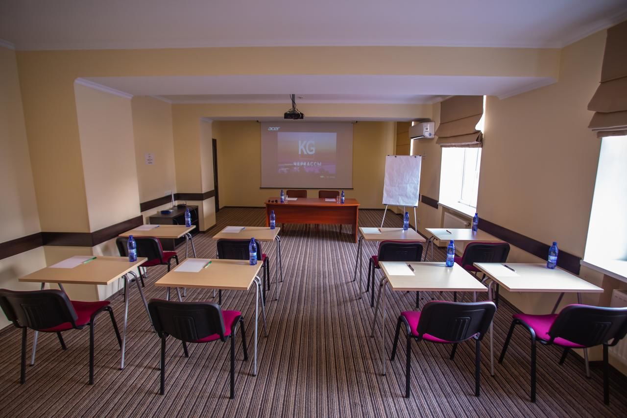 Отель Optima Cherkasy Hotel Черкассы-17